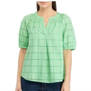 Crown & Ivy Green Lily Eyelet Puff Sleeve Top